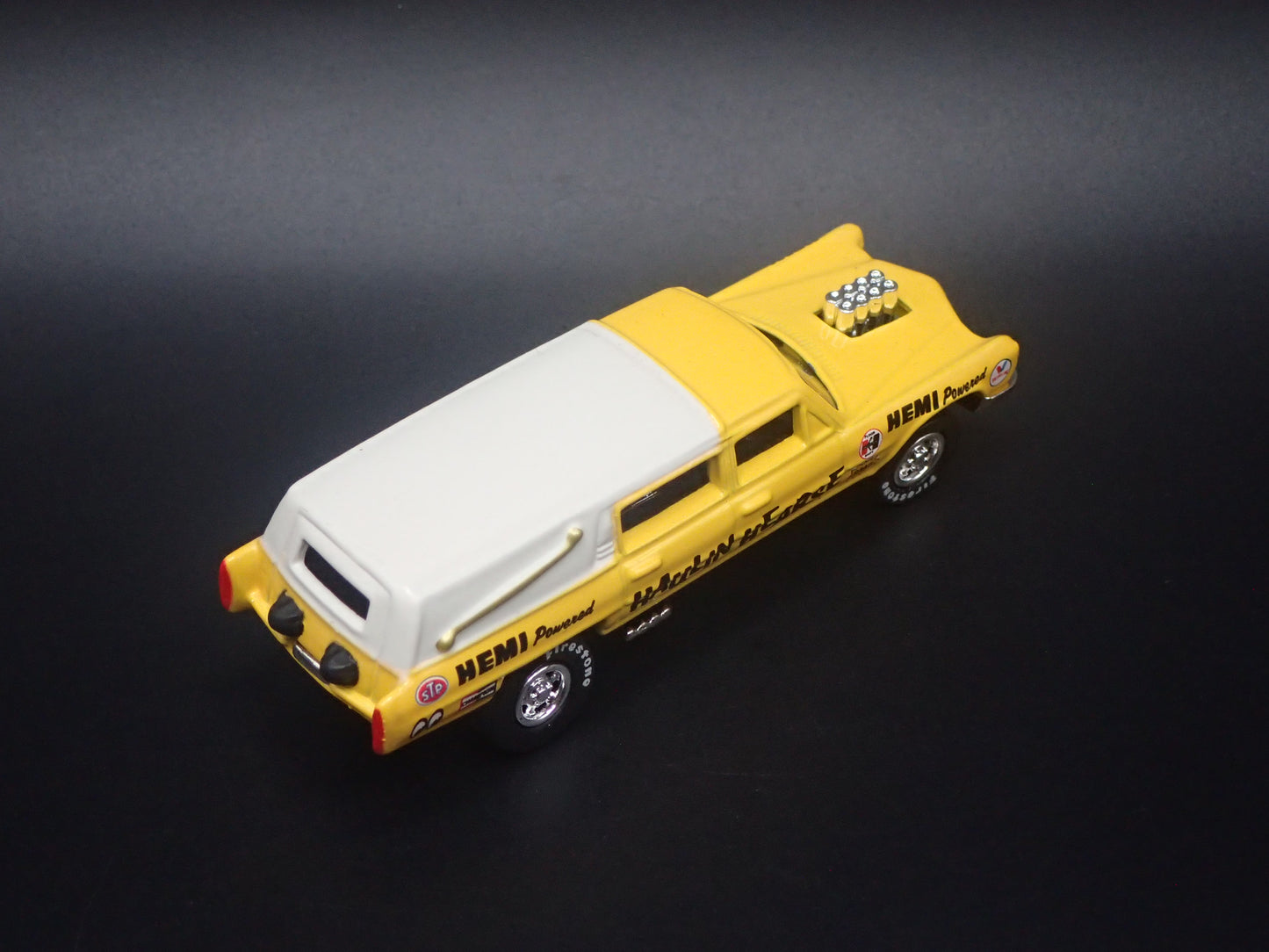 HAULIN HEARSE MOONEYES DRAGSTER NHRA 1:64 SCALE DIECAST MODEL CAR