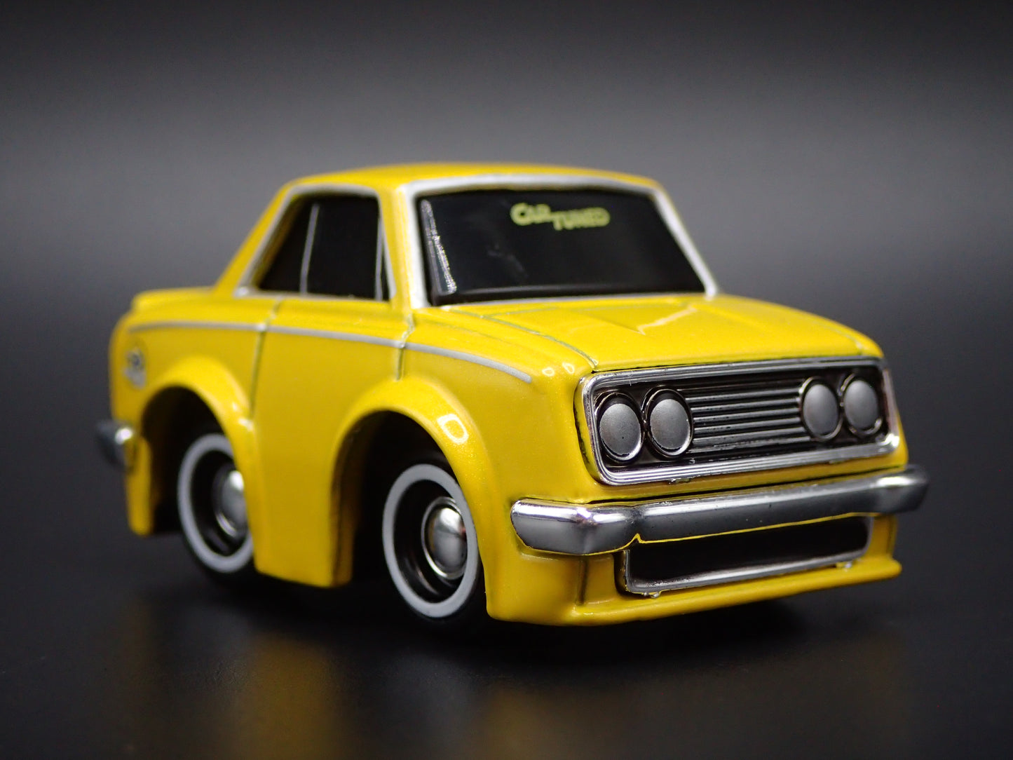 1968-1969 TOYOTA CORONA CAR TUNED YEL 1/64 SCALE COLLECTIBLE DIECAST MODEL CAR