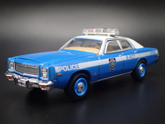 1977 PLYMOUTH FURY NEW YORK CITY NYPD POLICE 1:64 SCALE DIECAST MODEL CAR