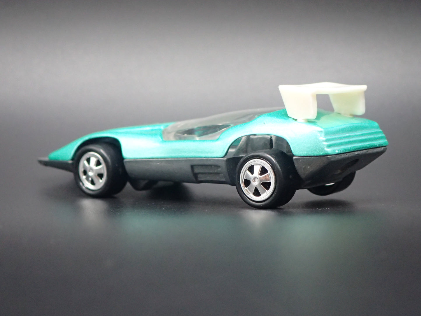 CUSTOM SPOILER 1:64 SCALE COLLECTIBLE DIORAMA DIECAST MODEL CAR