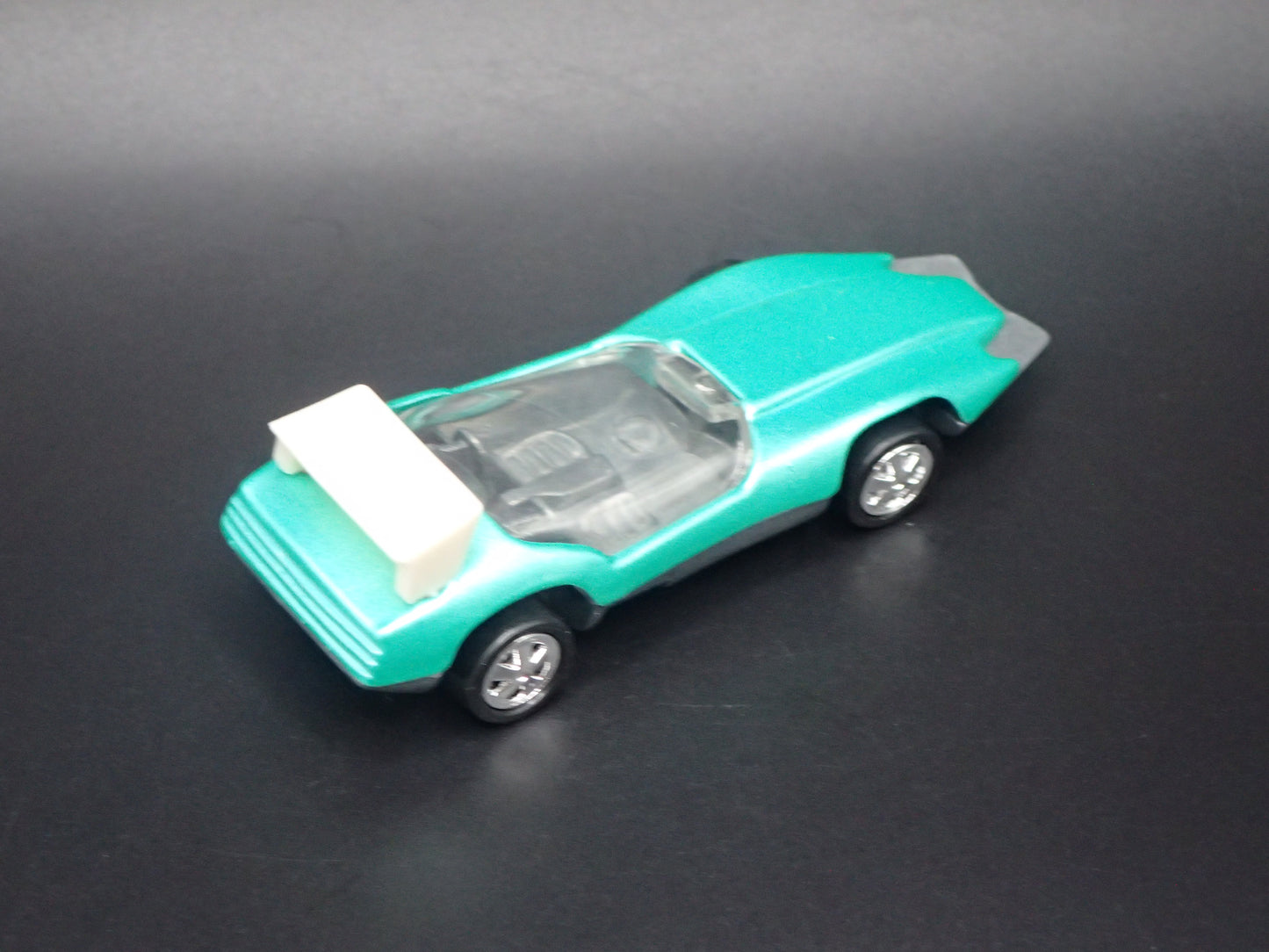 CUSTOM SPOILER 1:64 SCALE COLLECTIBLE DIORAMA DIECAST MODEL CAR