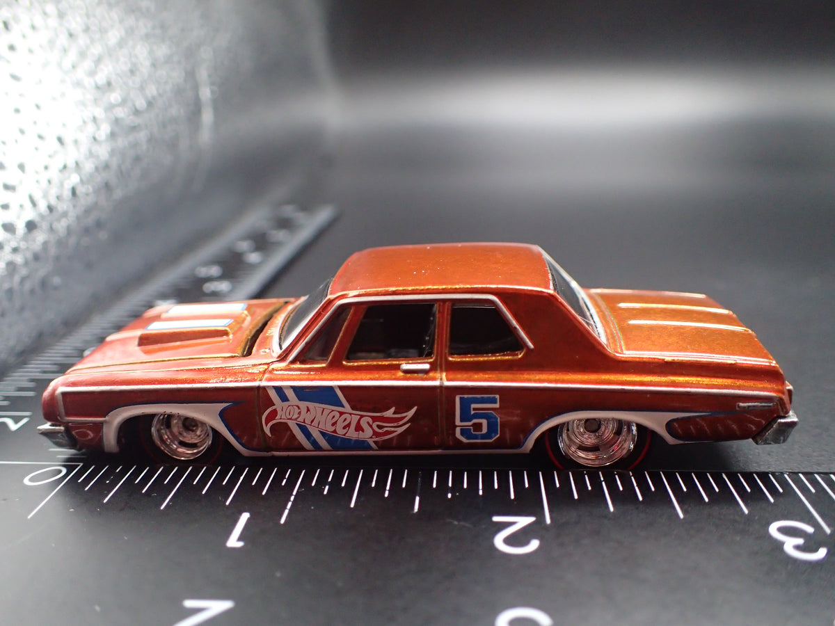 1964 64 DODGE 330 NHRA ORANGE 1/64 SCALE COLLECTIBLE DIECAST MODEL CAR