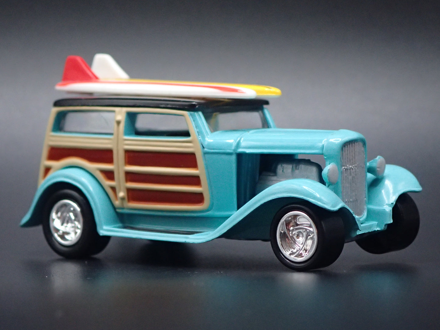 1932 FORD WOODIE WOODY WAGON HOT ROD TEAL SURF 1:64 SCALE DIECAST MODEL CAR