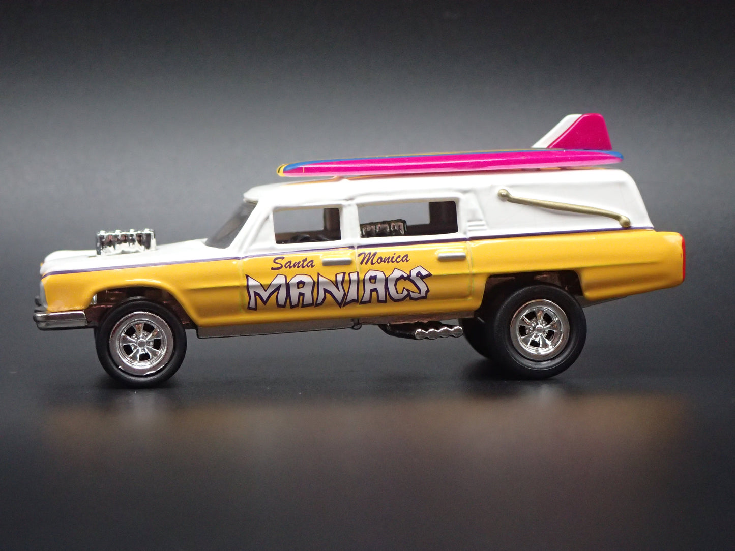 HAULIN CADILLAC HEARSE DRAGSTER SURFING 1:64 SCALE COLLECTIBLE DIECAST MODEL CAR