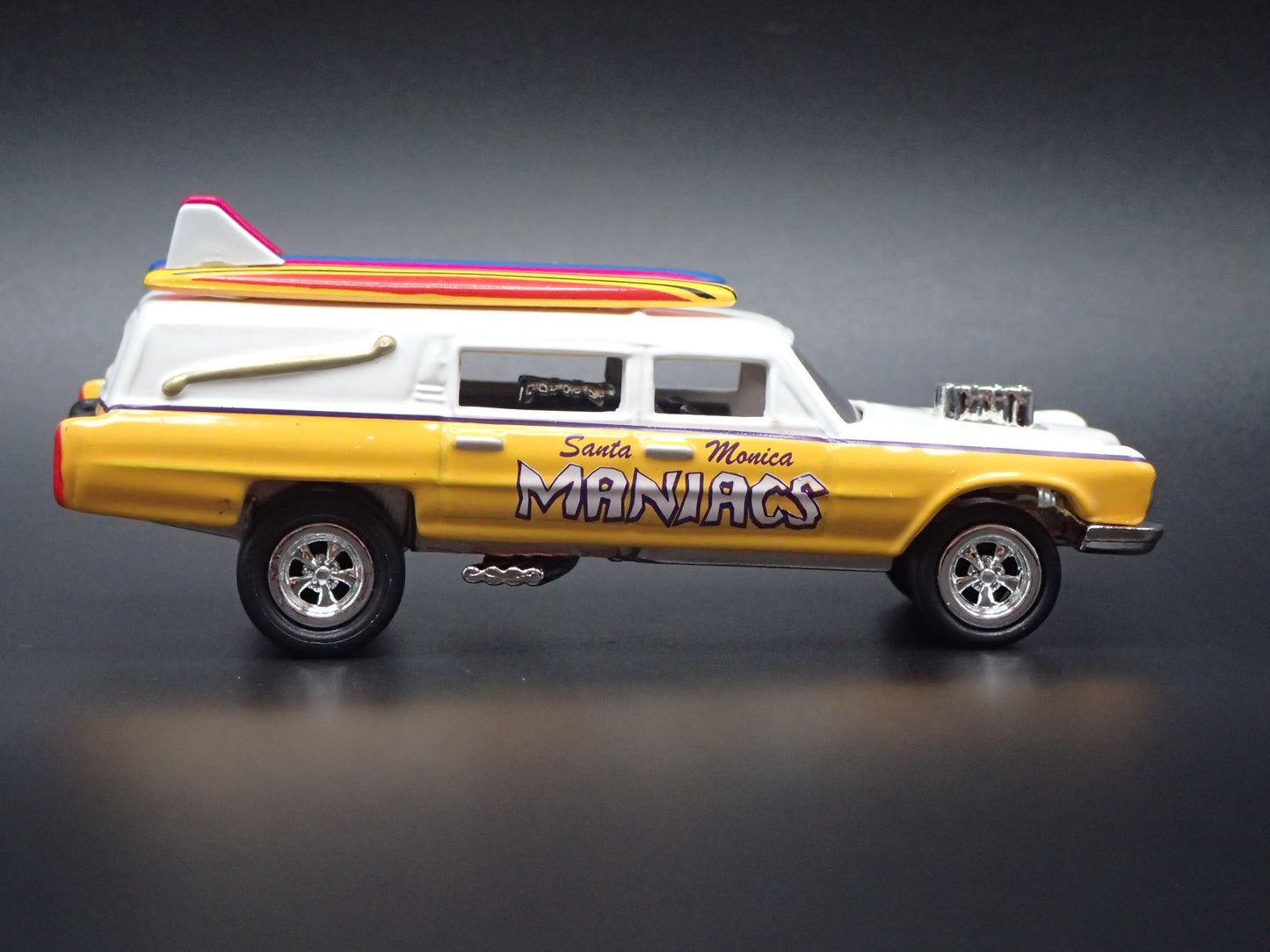 HAULIN CADILLAC HEARSE DRAGSTER SURFING 1:64 SCALE COLLECTIBLE DIECAST MODEL CAR