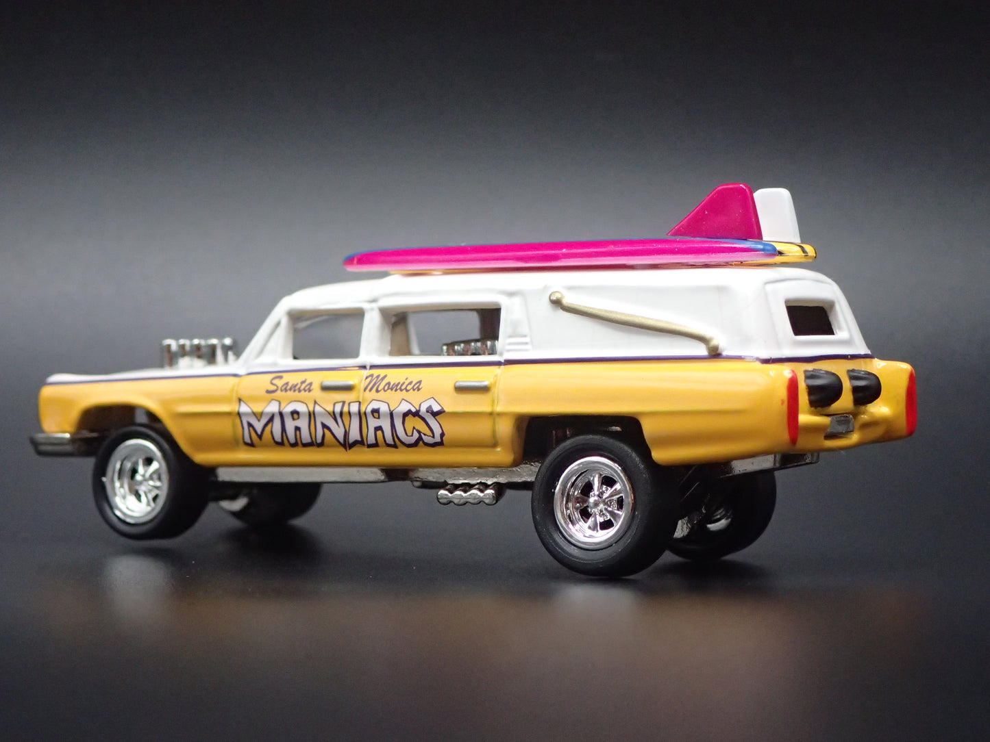 HAULIN CADILLAC HEARSE DRAGSTER SURFING 1:64 SCALE COLLECTIBLE DIECAST MODEL CAR