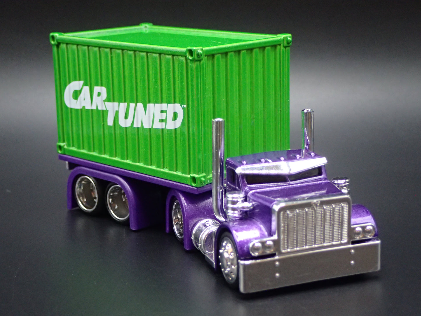 CAR TUNED SNEAKY PETE CONTAINER RIG 1:64 SCALE DIORAMA DIECAST MODEL CAR