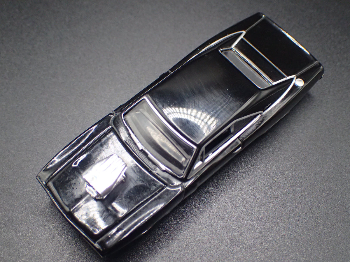 1970 70 DODGE CHARGER BLACK 1:64 SCALE COLLECTIBLE DIORAMA DIECAST MODEL CAR