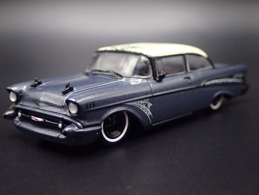1957 57 CHEVY CHEVROLET BEL AIR SEDAN GRAY 1:64 SCALE DIORAMA DIECAST MODEL CAR