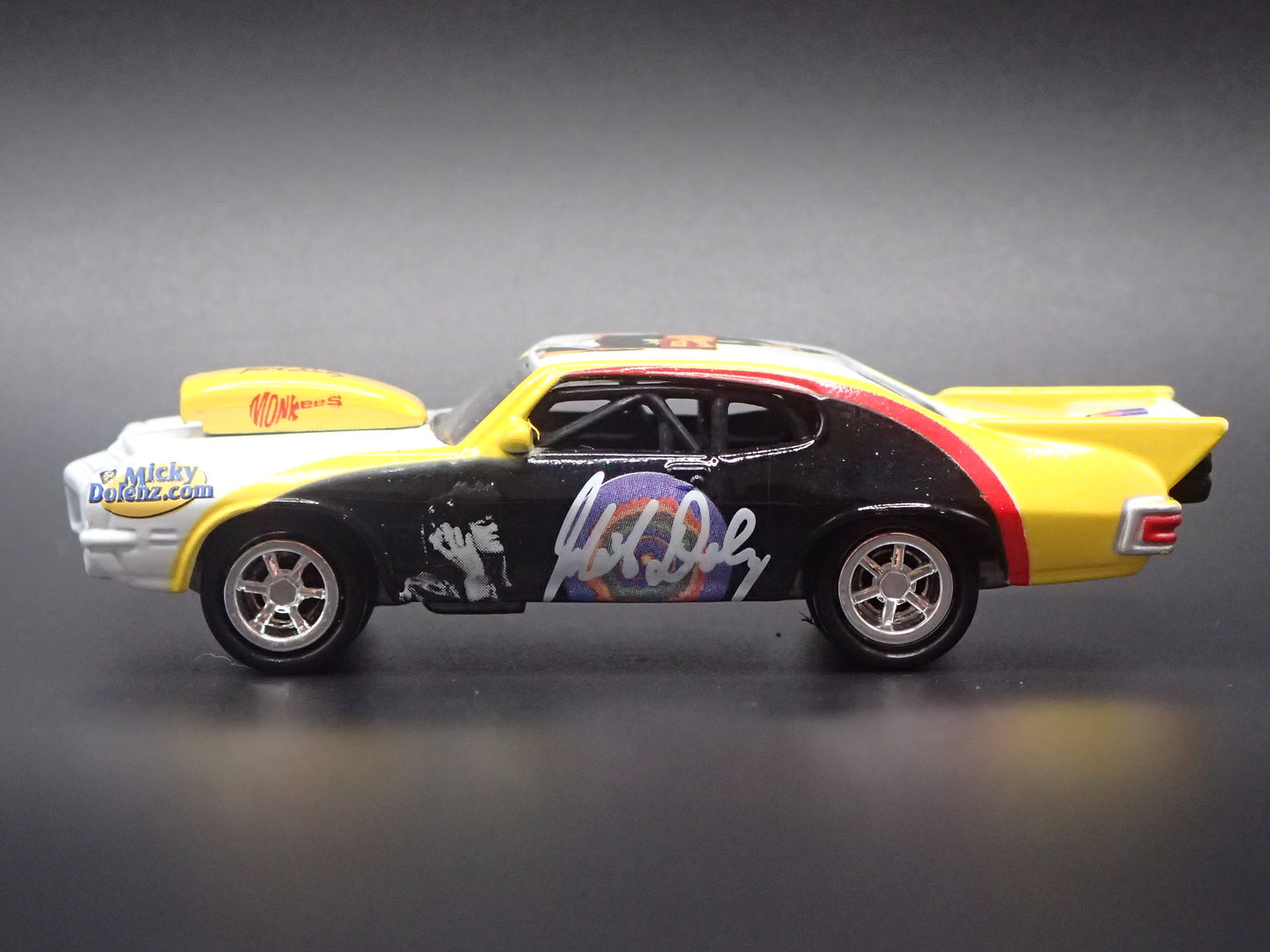 1971 71 PONTIAC GTO NHRA PRO STREET THE MONKEES 1:64 SCALE DIECAST MODEL CAR