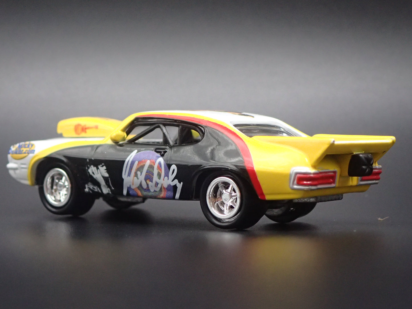 1971 71 PONTIAC GTO NHRA PRO STREET THE MONKEES 1:64 SCALE DIECAST MODEL CAR
