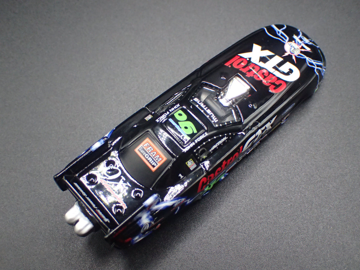 2000 FORD MUSTANG FUNNY CAR JOHN FORCE CASTROL GTX 1:64 SCALE DIECAST MODEL CAR