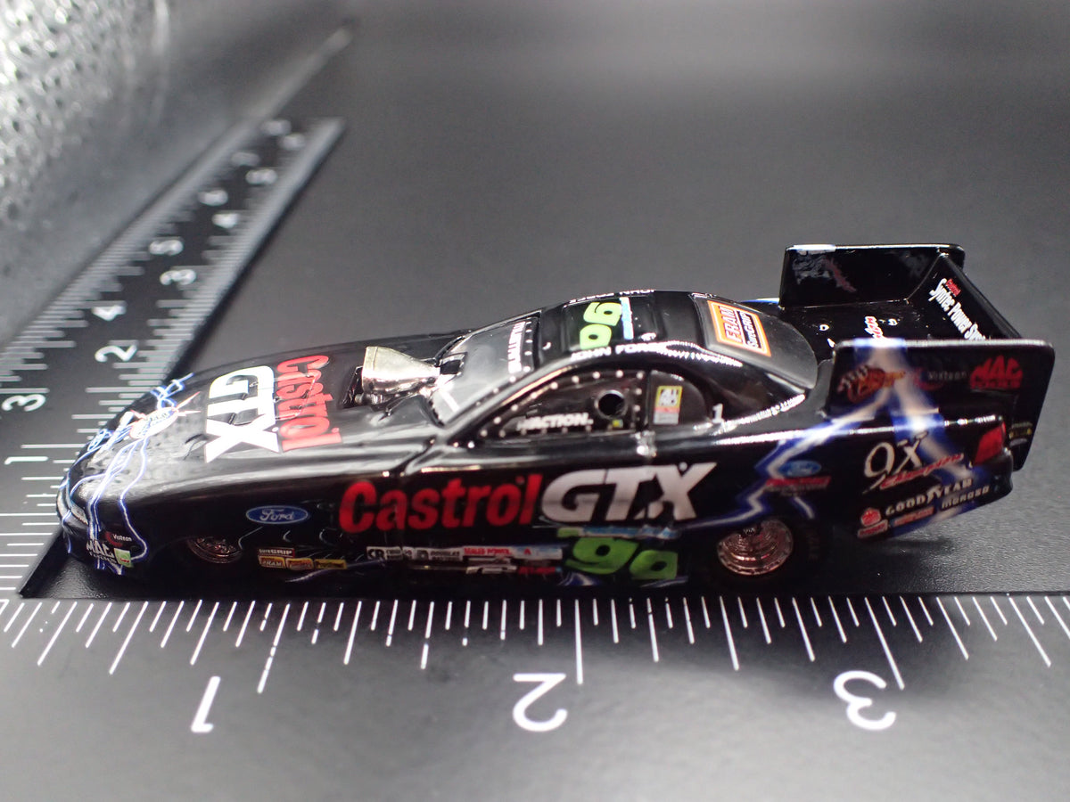 2000 FORD MUSTANG FUNNY CAR JOHN FORCE CASTROL GTX 1:64 SCALE DIECAST MODEL CAR
