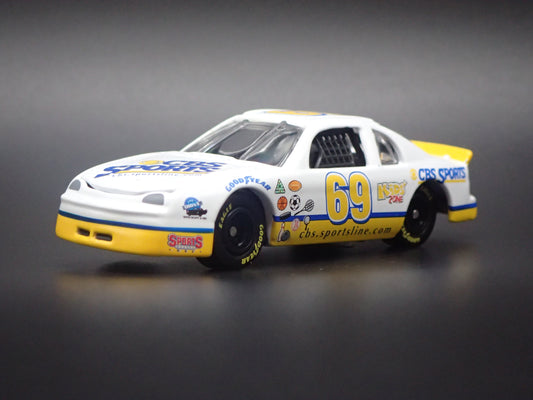 1998 98 CHEVROLET MONTE CARLO 69 CBS SPORTS NASCAR 1:64 SCALE DIECAST MODEL CAR