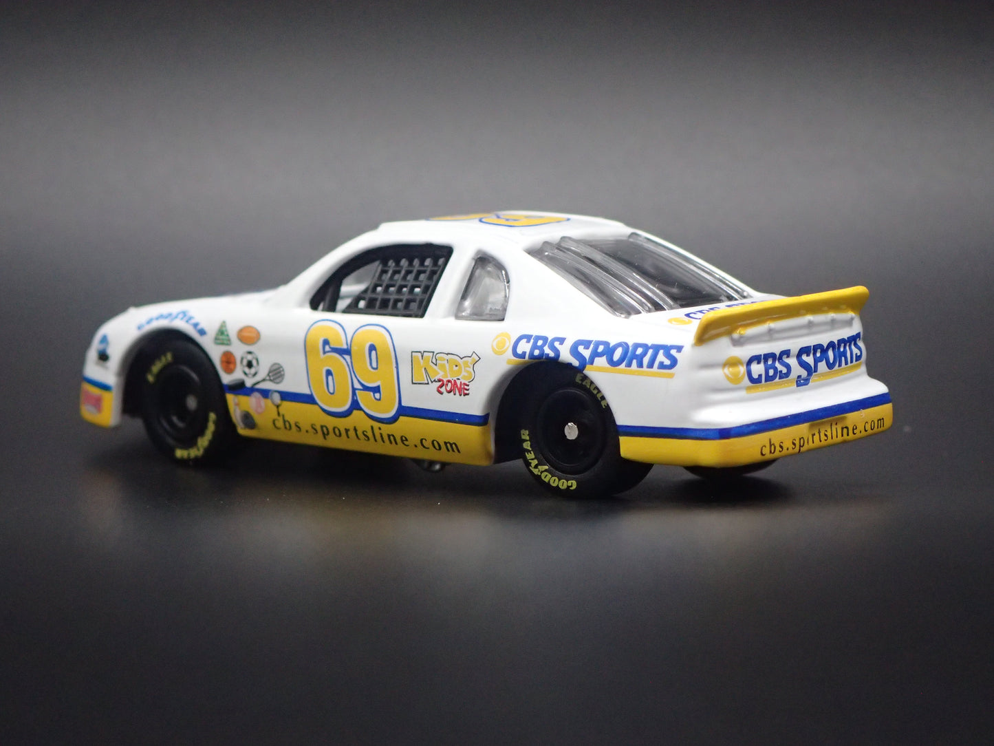 1998 98 CHEVROLET MONTE CARLO 69 CBS SPORTS NASCAR 1:64 SCALE DIECAST MODEL CAR