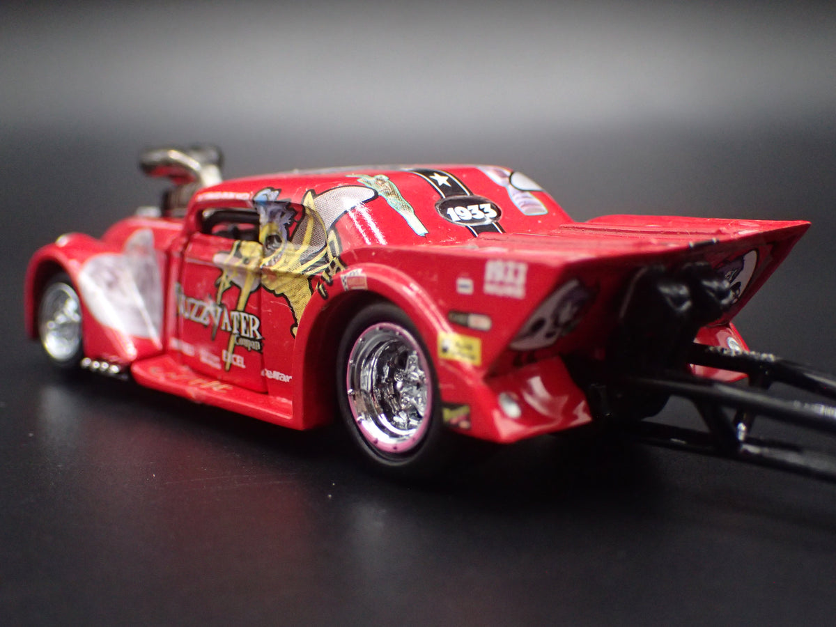 1933 33 WILLYS GASSER STINGER RED NHRA 1:64 SCALE DIORAMA DIECAST MODEL CAR