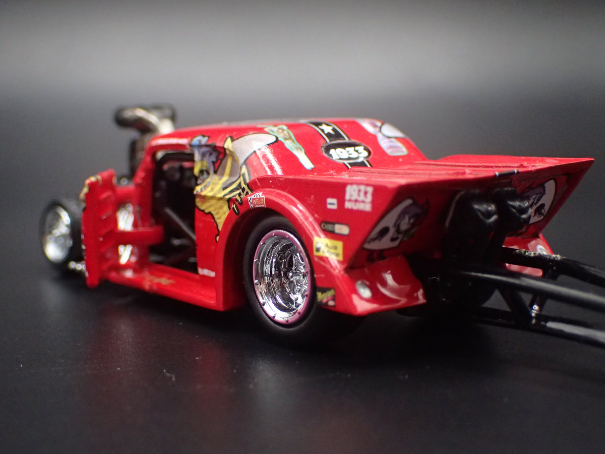 1933 33 WILLYS GASSER STINGER RED NHRA 1:64 SCALE DIORAMA DIECAST MODEL CAR