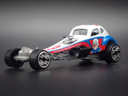 VW VOLKSWAGEN BEETLE BUGABOO DRAGSTER BOZO CLOWN 1:64 SCALE DIECAST MODEL CAR