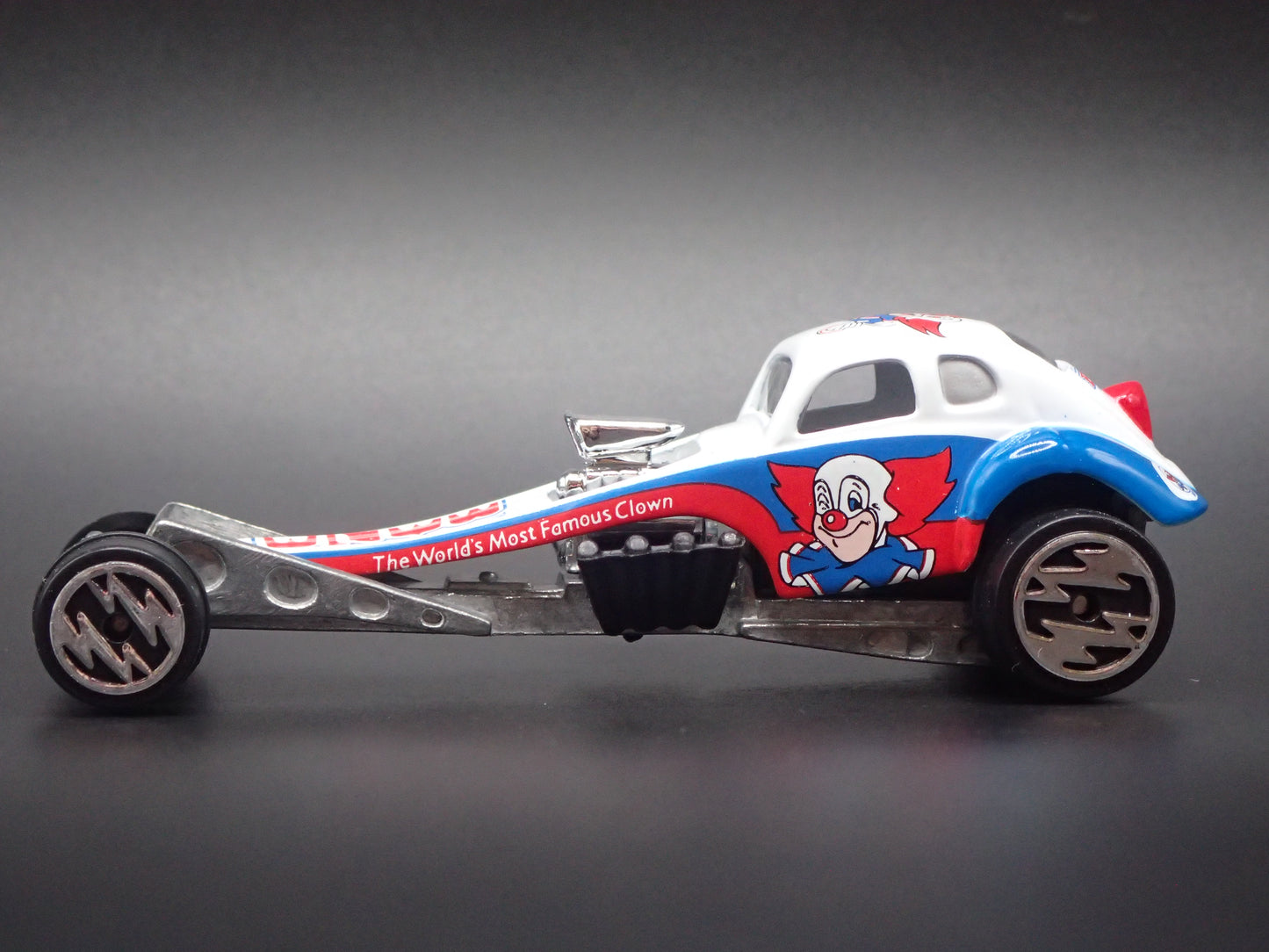 VW VOLKSWAGEN BEETLE BUGABOO DRAGSTER BOZO CLOWN 1:64 SCALE DIECAST MODEL CAR