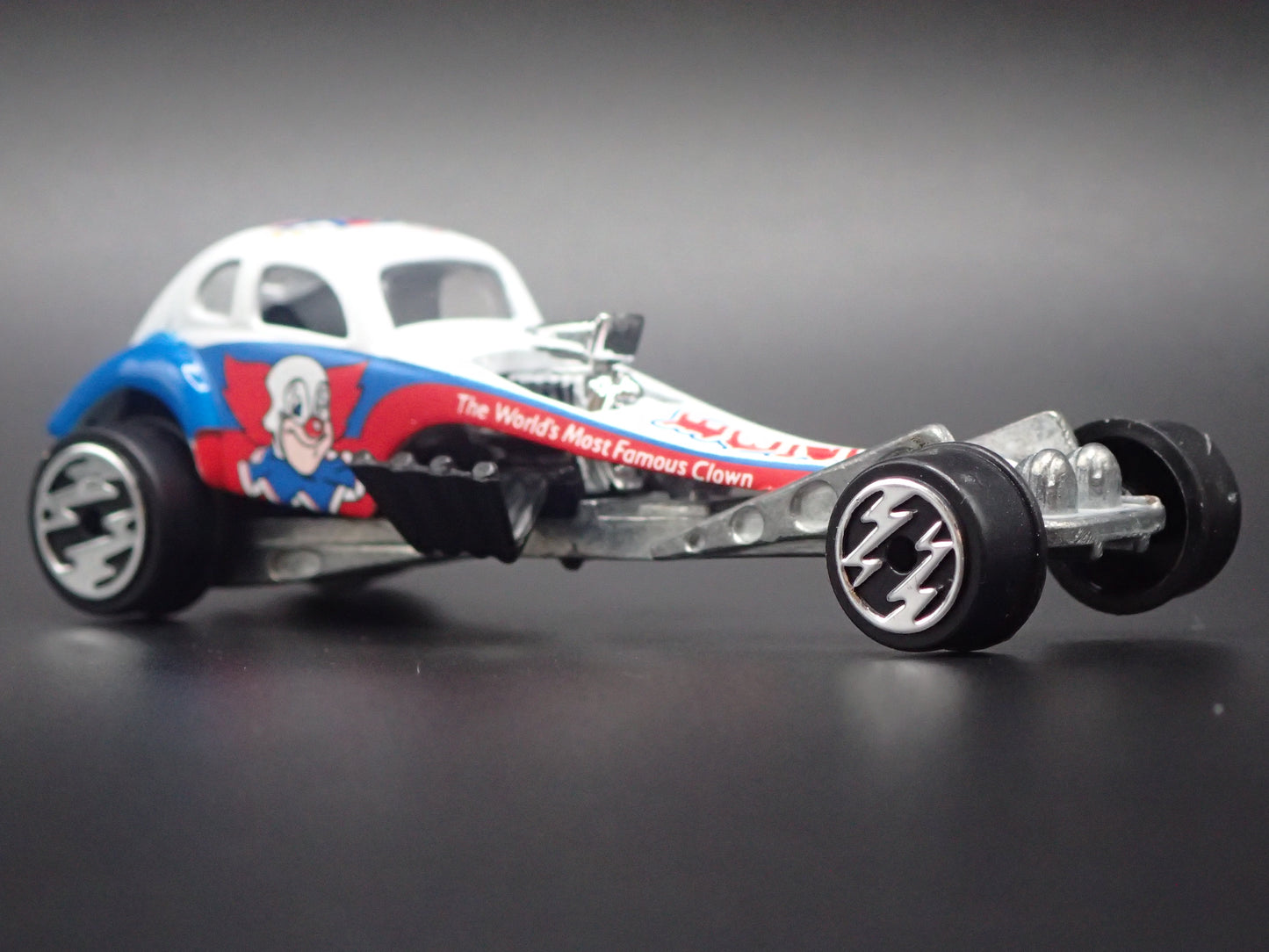 VW VOLKSWAGEN BEETLE BUGABOO DRAGSTER BOZO CLOWN 1:64 SCALE DIECAST MODEL CAR