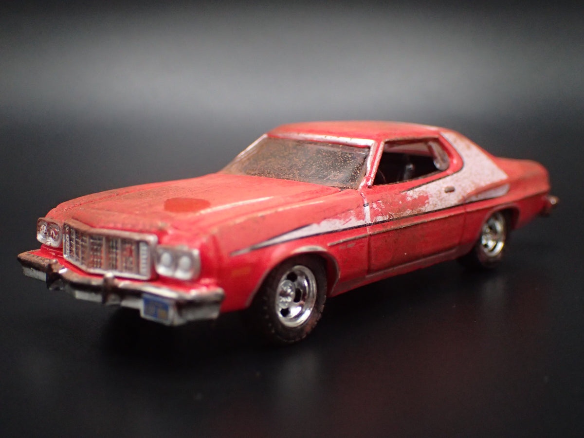 1976 76 FORD GRAN TORINO STARSKY & HUTCH BARN FIND 1:64 SCALE DIECAST CAR