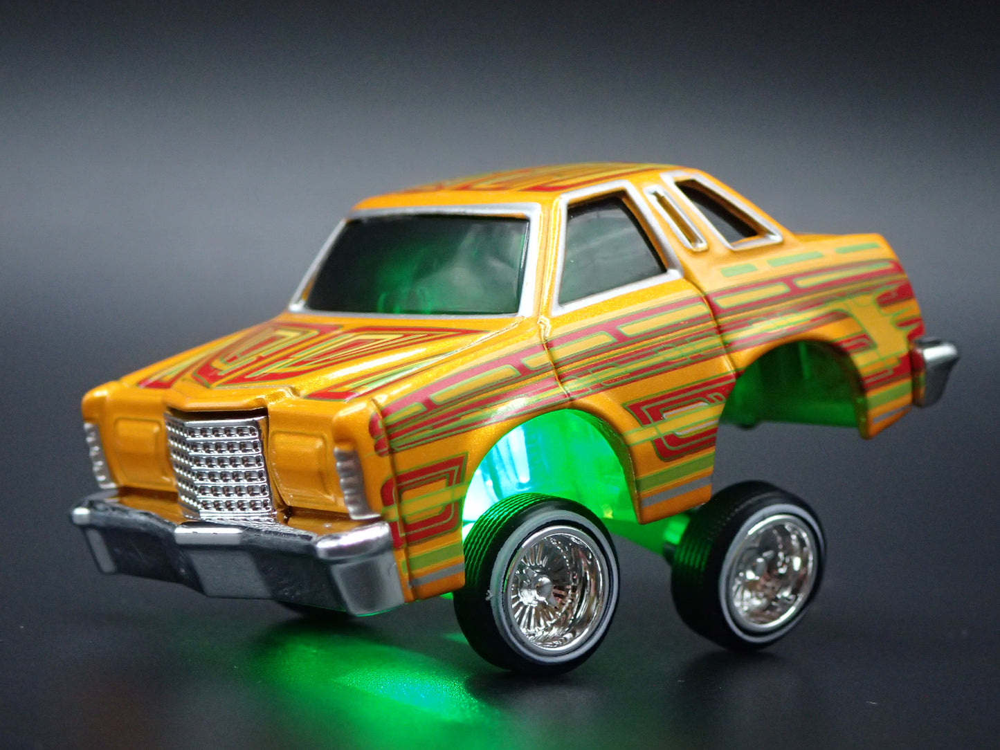 1978 78 THUNDERBIRD CAR TUNED LOWRIDER BLACK 1:64 SCALE DIORAMA DIECAST MODEL CAR