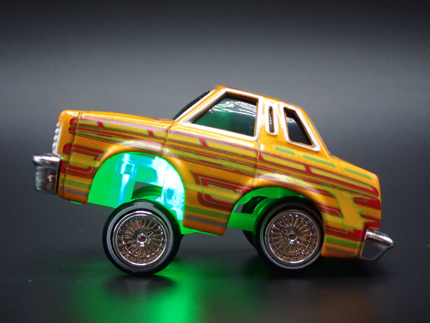 1978 78 THUNDERBIRD CAR TUNED LOWRIDER BLACK 1:64 SCALE DIORAMA DIECAST MODEL CAR