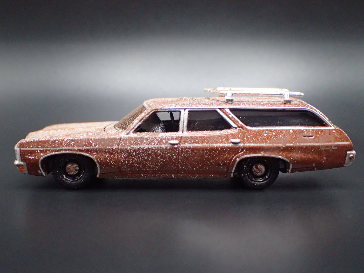 1970 CHEVY CHEVROLET KINGSWOOD ESTATE STATION WAGON BARN FIND 1/64 DIECAST CAR