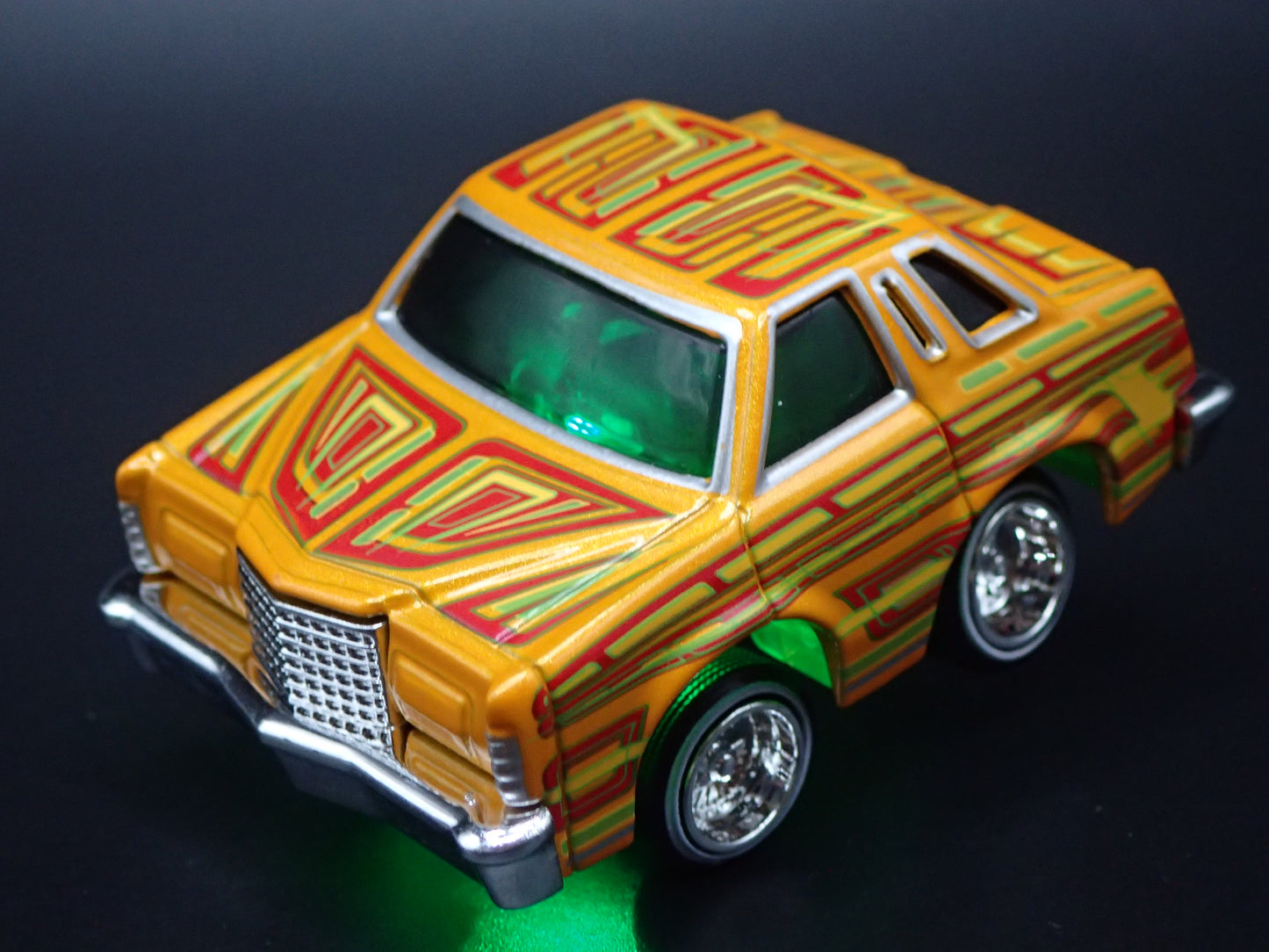 1978 78 THUNDERBIRD CAR TUNED LOWRIDER BLACK 1:64 SCALE DIORAMA DIECAST MODEL CAR