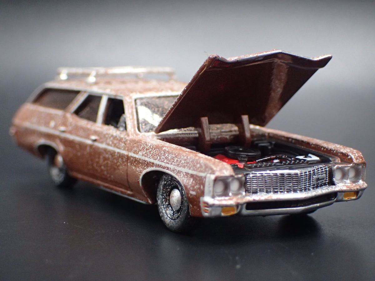 1970 CHEVY CHEVROLET KINGSWOOD ESTATE STATION WAGON BARN FIND 1/64 DIECAST CAR