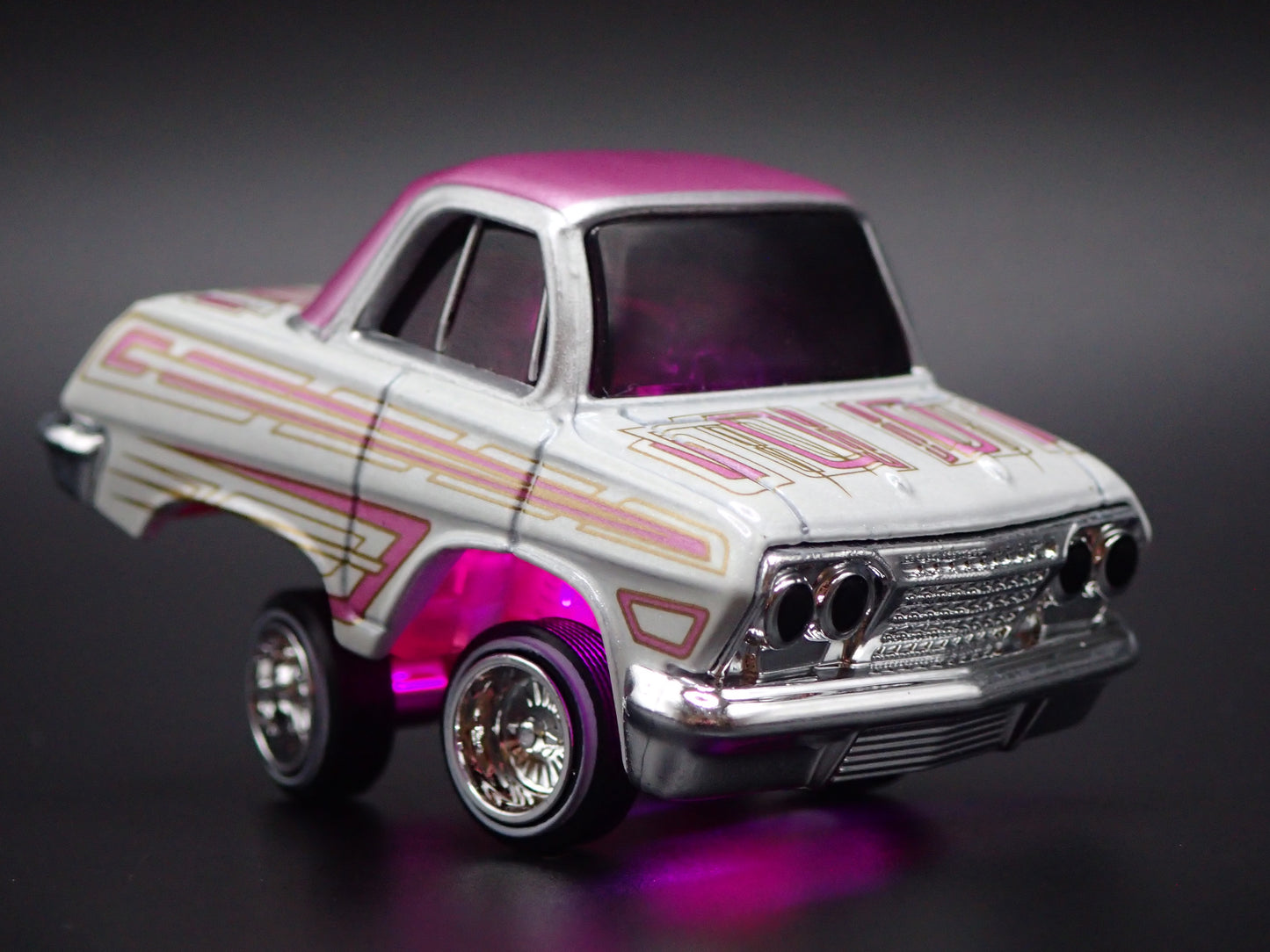 1962 62 CHEVY CHEVROLET IMPALA CAR TUNED LOWRIDER 1:64 SCALE DIECAST MODEL CAR