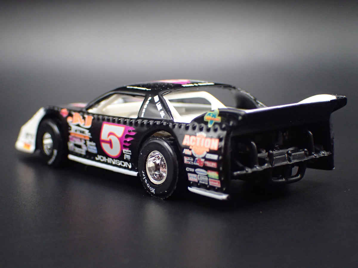 1996 96 DIRT TRACK RACING RONNIE JOHNSON 1:64 SCALE COLLECTIBLE DIECAST MODEL CAR
