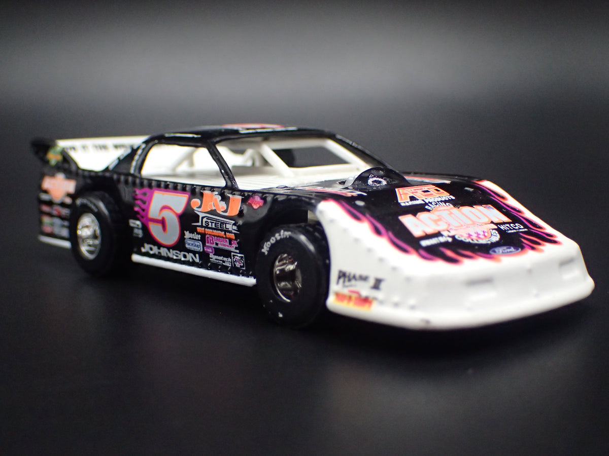 1996 96 DIRT TRACK RACING RONNIE JOHNSON 1:64 SCALE COLLECTIBLE DIECAST MODEL CAR