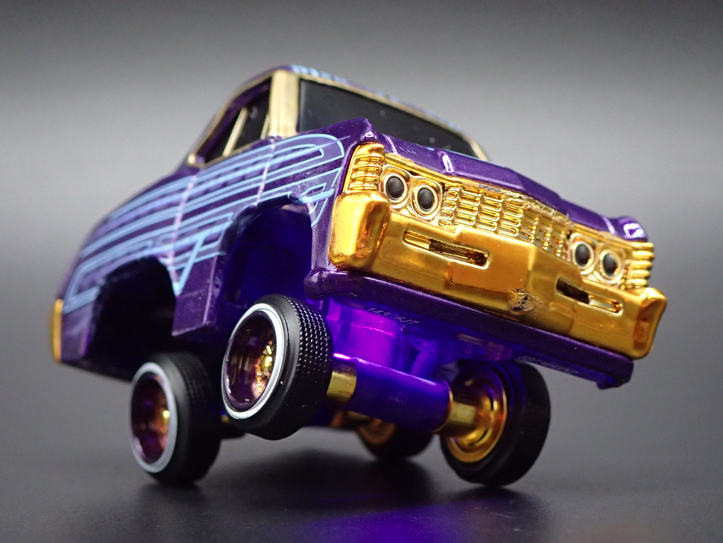 1967 67 CHEVY CHEVROLET IMPALA SS TUNED LOWRIDER 1:64 SCALE DIECAST MODEL CAR