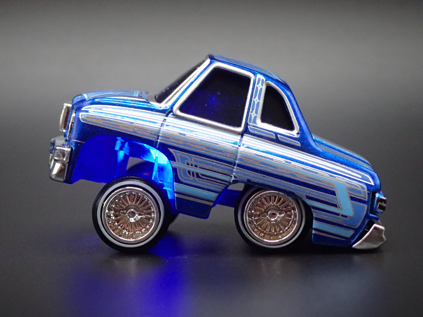 1975 75 CHEVY CHEVROLET IMPALA CAR TUNED LOWRIDER 1:64 SCALE DIECAST MODEL CAR