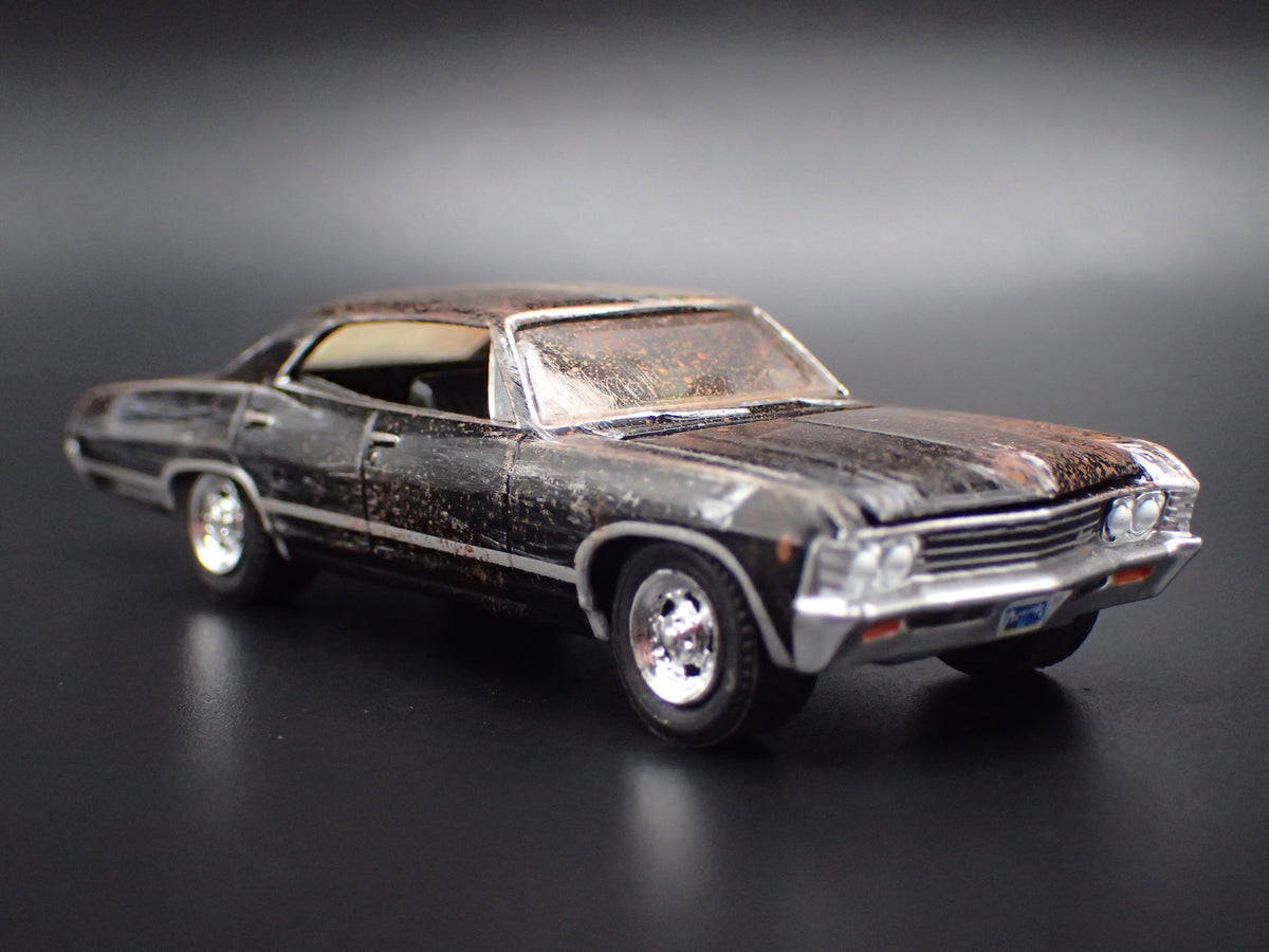 1967 CHEVY CHEVROLET IMPALA SUPERNATURAL BARN FIND 1:64 SCALE DIECAST MODEL CAR