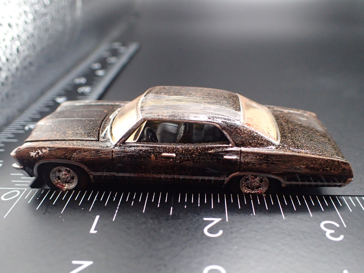 1967 CHEVY CHEVROLET IMPALA SUPERNATURAL BARN FIND 1:64 SCALE DIECAST MODEL CAR