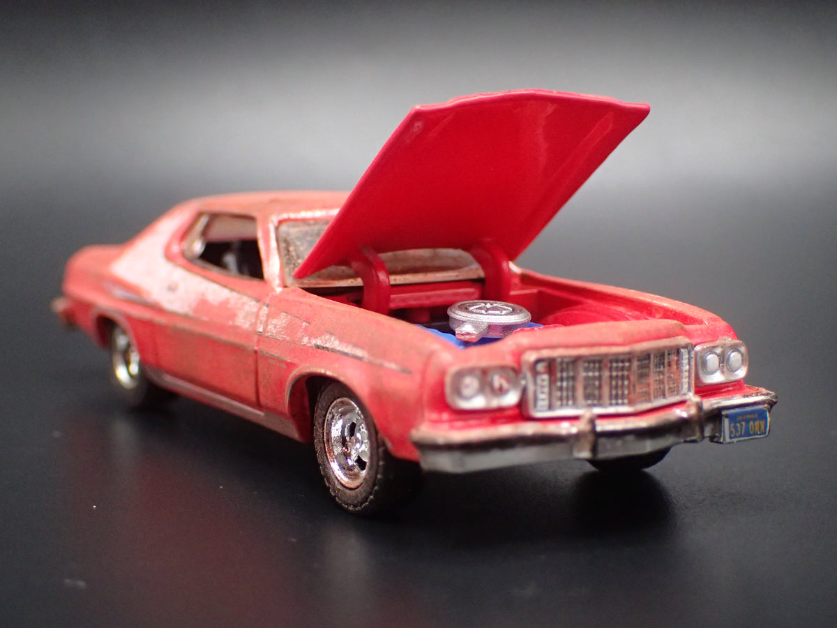 1976 76 FORD GRAN TORINO STARSKY & HUTCH BARN FIND 1:64 SCALE DIECAST CAR