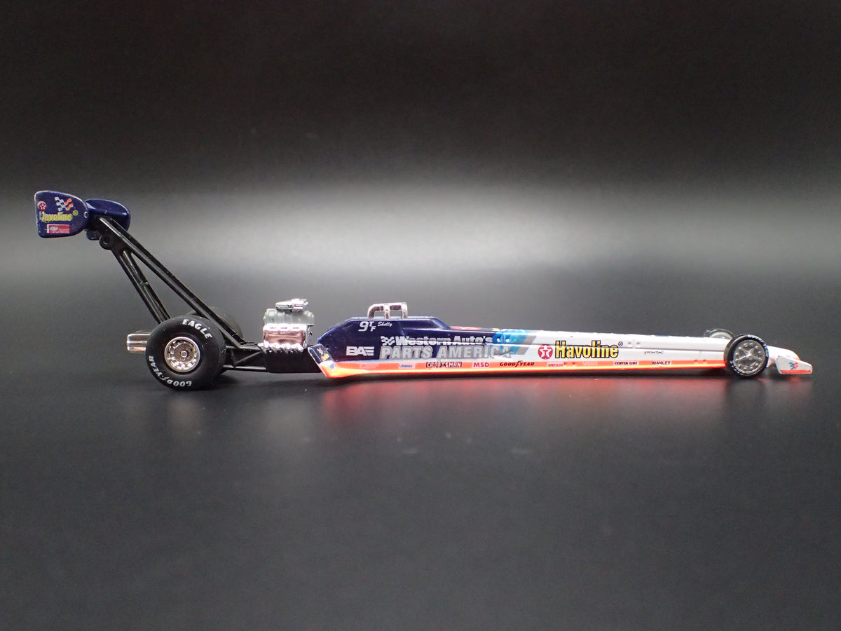 1996 96 SHELLY ANDERSON NHRA TOP FUEL DRAGSTER 1:64 SCALE DIORAMA DIECAST MODEL CAR