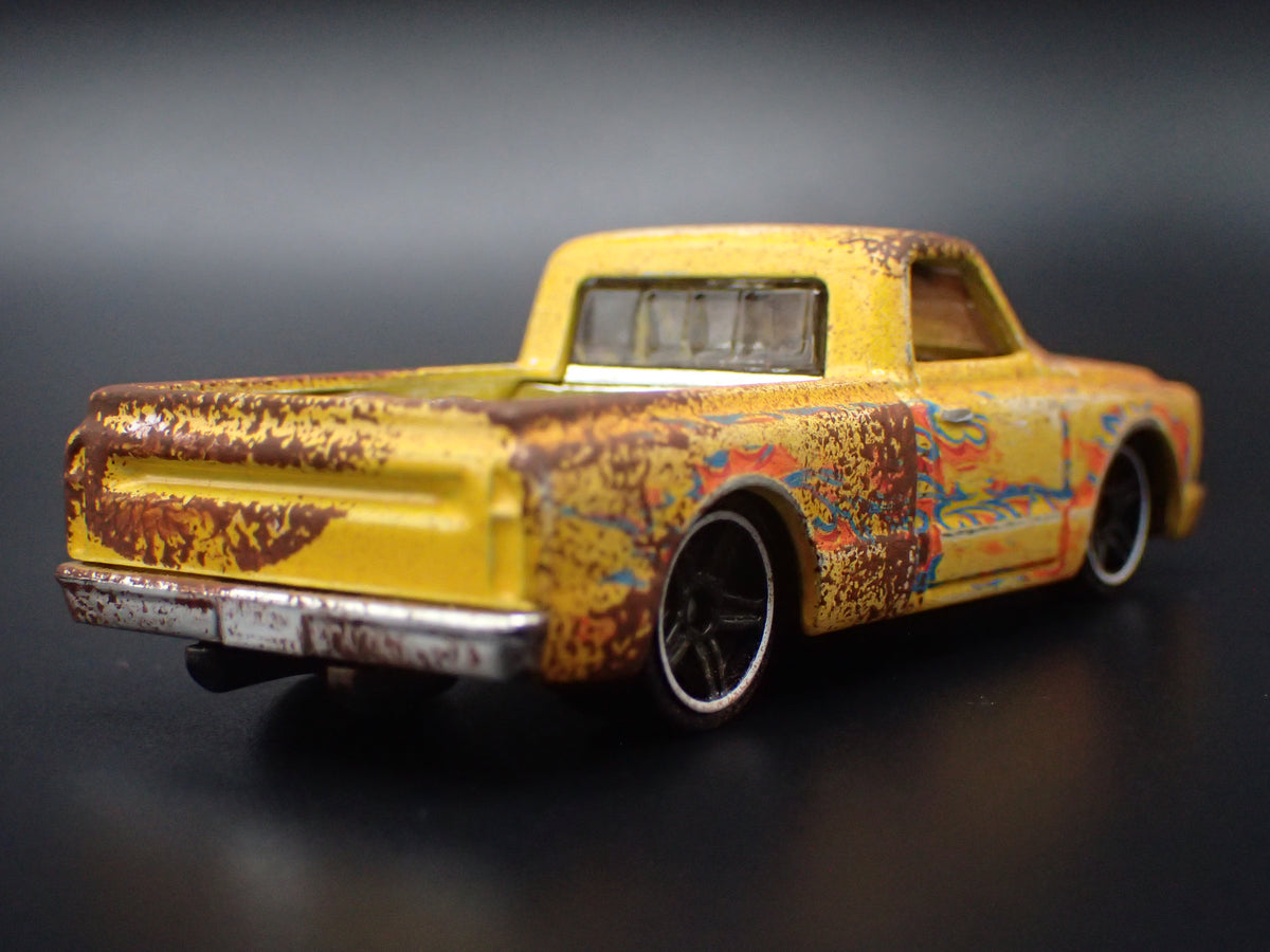 1967 67 CHEVY C10 SHORT BED PICKUP TRUCK BARN FIND 1:64 SCALE DIECAST CAR