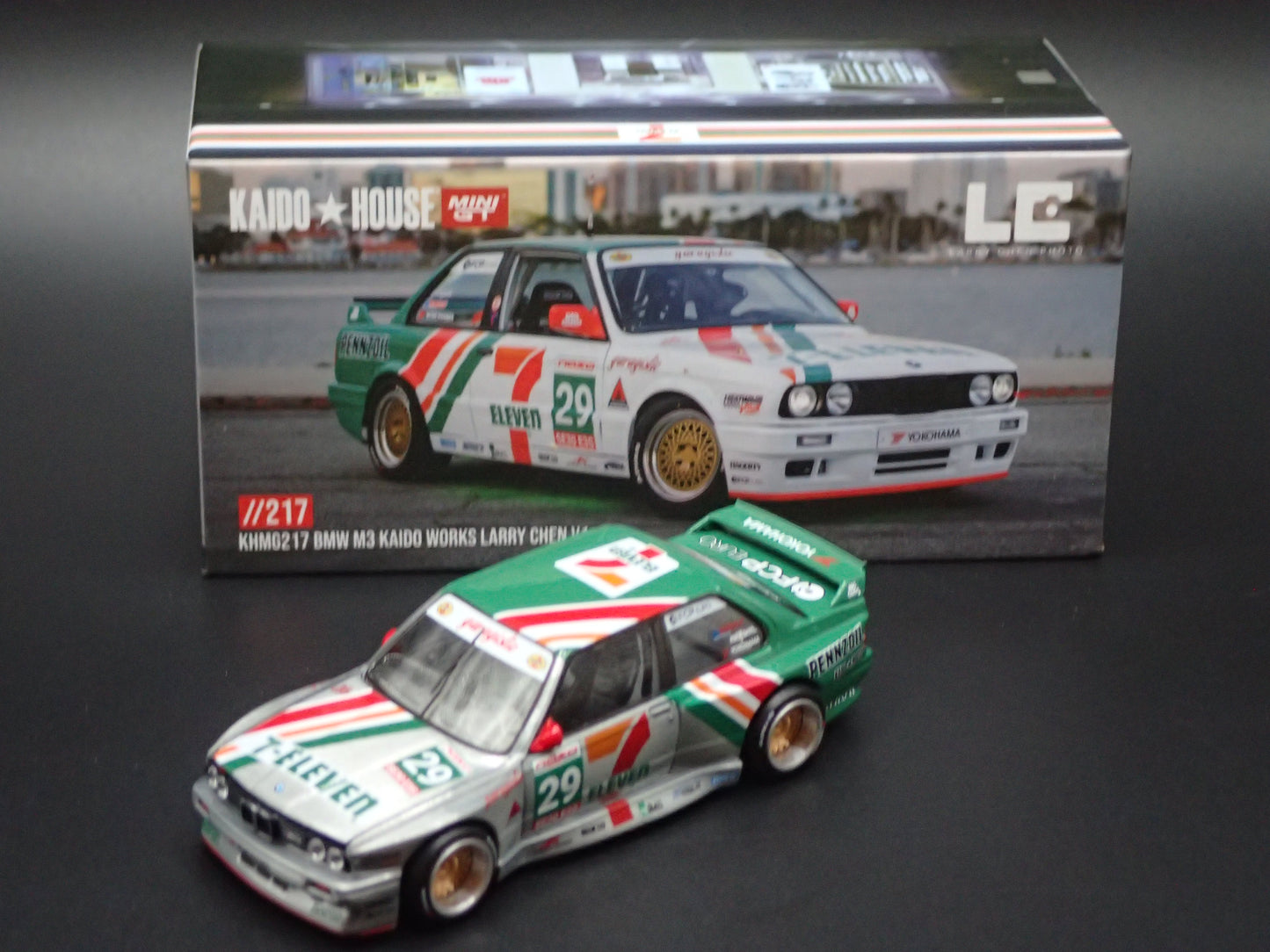 BMW M3 E30 V1 KAIDO WORKS CHEN MINI GT 217 RAW CHASE 1:64 DIECAST MODEL CAR