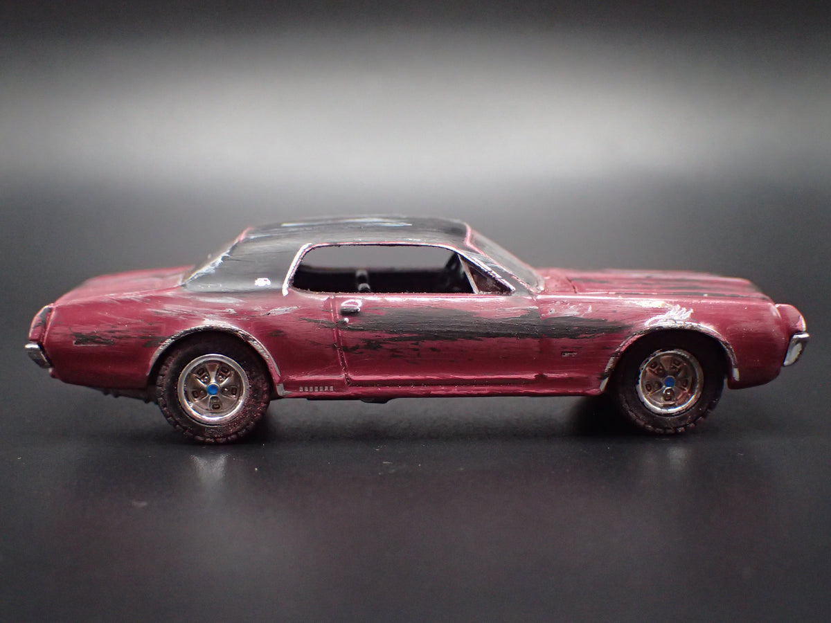 1967 67 MERC MERCURY COUGAR XR-7 GT BARN FIND 1:64 SCALE DIECAST MODEL CAR