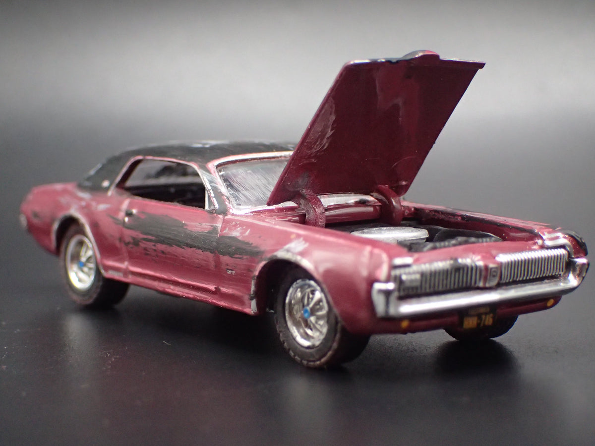 1967 67 MERC MERCURY COUGAR XR-7 GT BARN FIND 1:64 SCALE DIECAST MODEL CAR