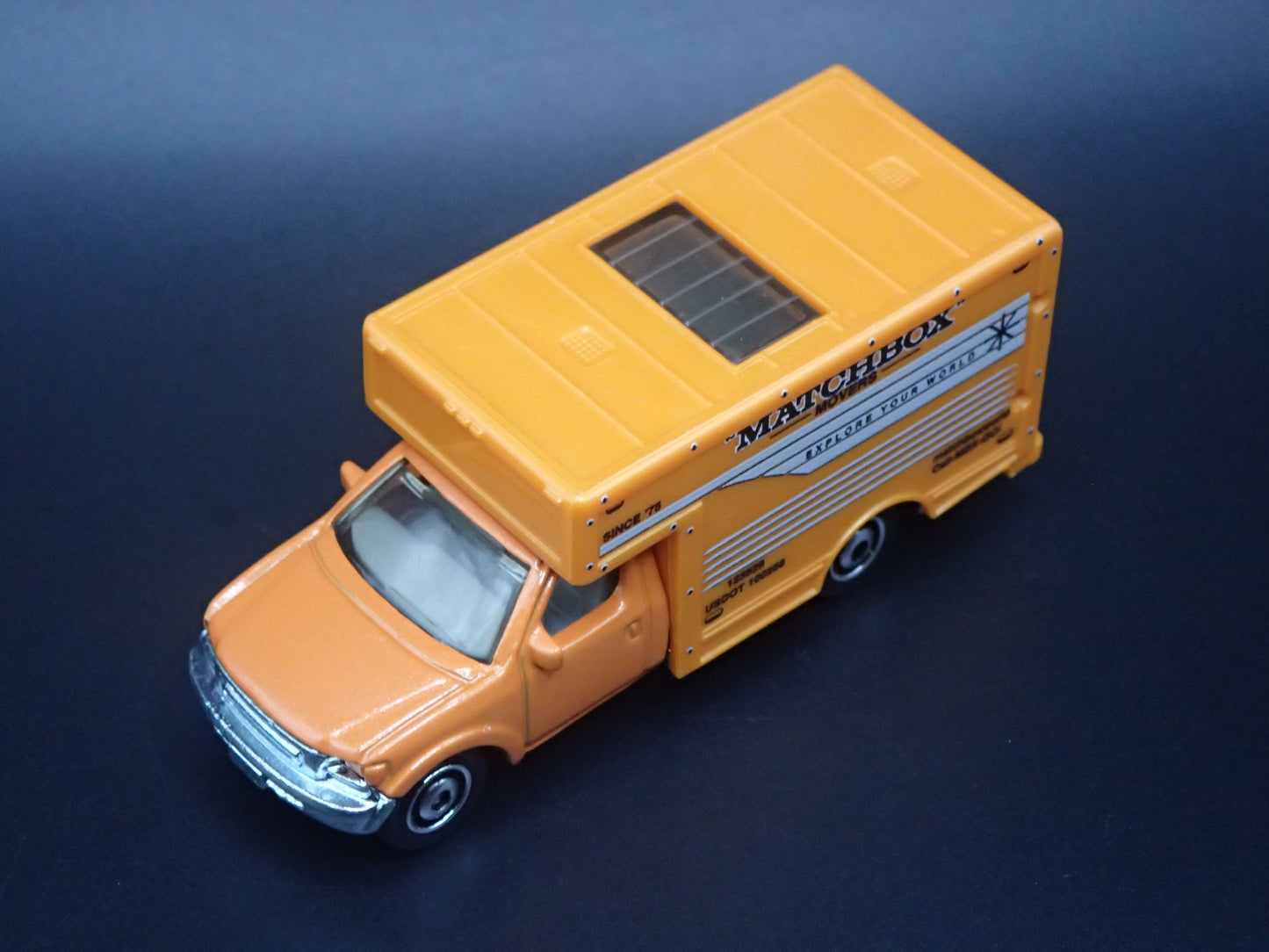 FORD F350 BOX MOVING TRUCK BUDGET VAN 1:64 MB SCALE DIECAST MODEL CAR