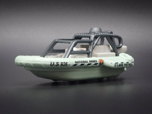 NATIONAL PARKS LAKE PATROL BOAT RARE 1:64 MB SCALE DIORAMA DIECAST MODEL CAR