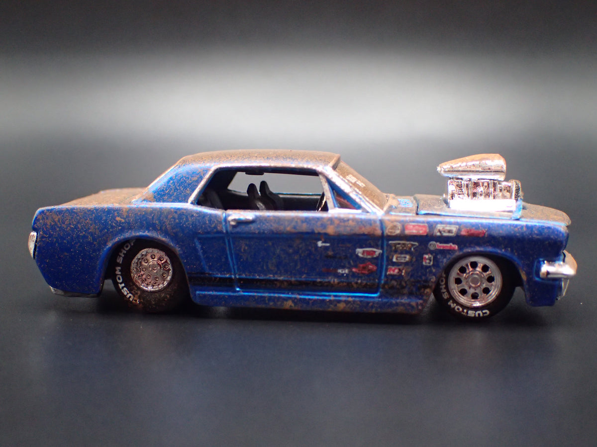 1965 65 FORD MUSTANG NHRA BARN FIND 1:64 SCALE DIORAMA DIECAST MODEL CAR