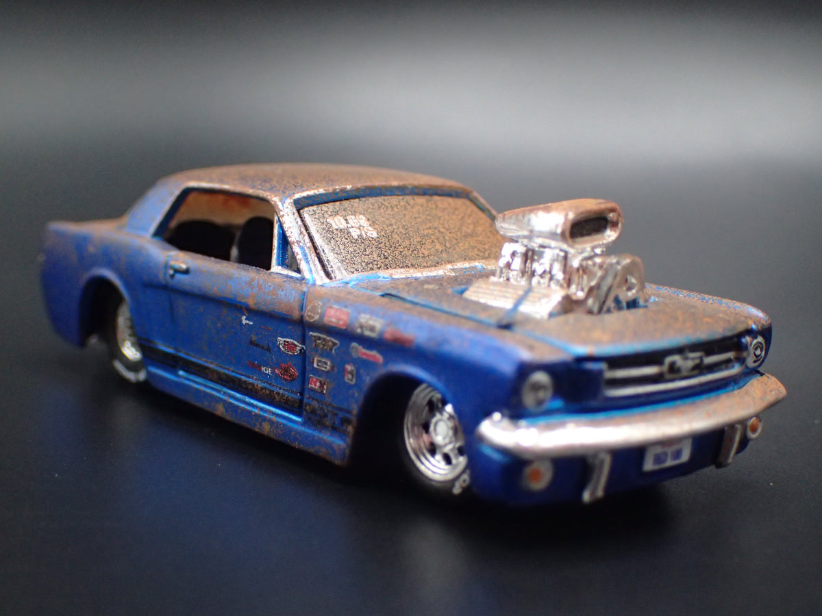 1965 65 FORD MUSTANG NHRA BARN FIND 1:64 SCALE DIORAMA DIECAST MODEL CAR