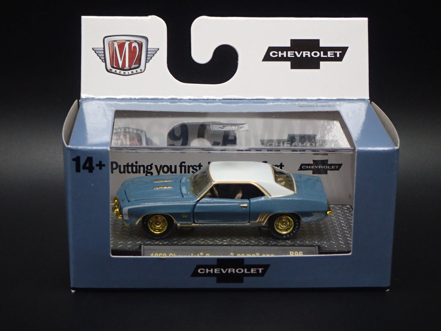 1969 CHEVY CAMARO SS/RS 350 AUTOTHENTICS 2026 M2 MACHINES GOLD CHASE R96 26-19