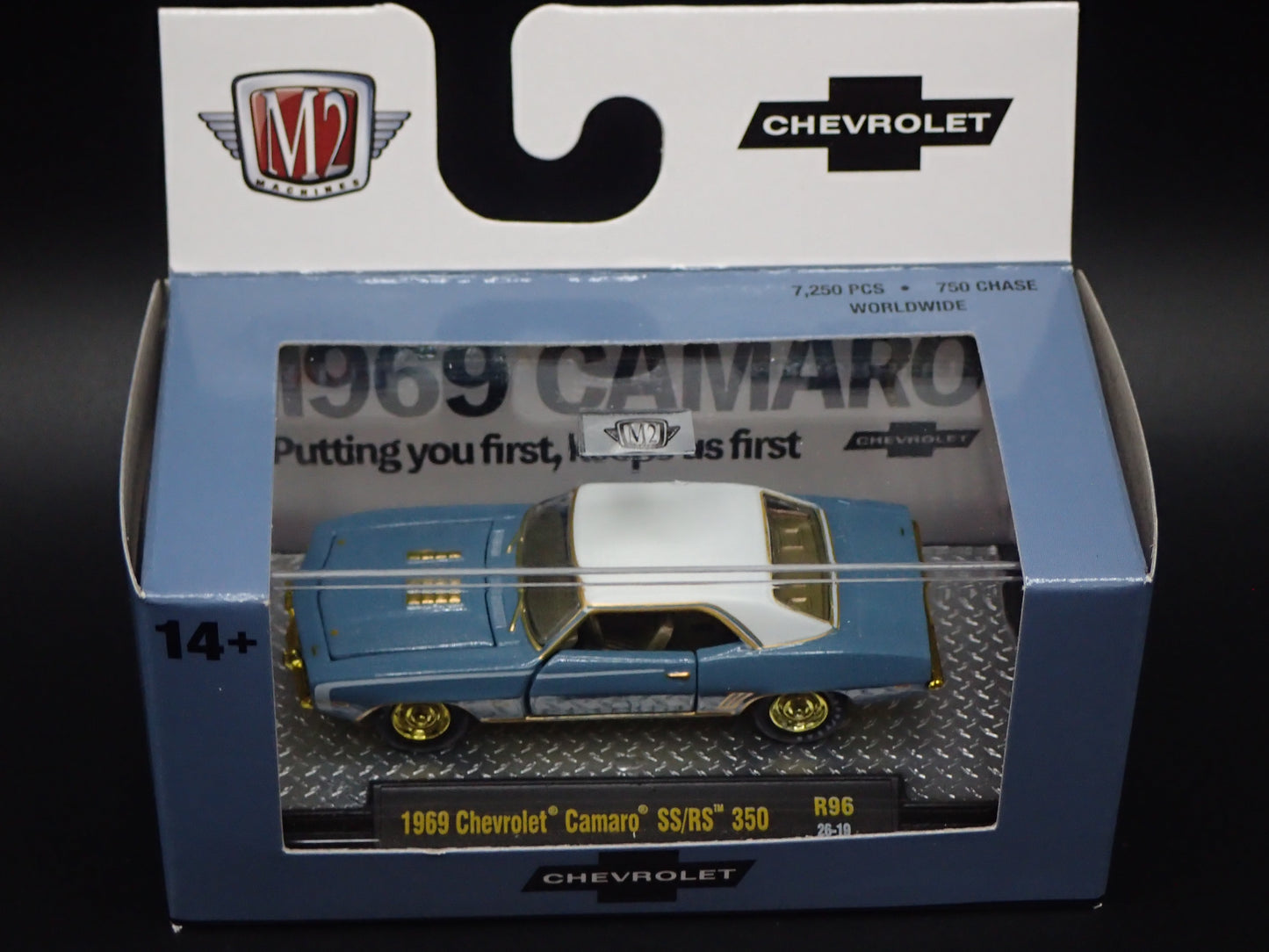 1969 CHEVY CAMARO SS/RS 350 AUTOTHENTICS 2026 M2 MACHINES GOLD CHASE R96 26-19