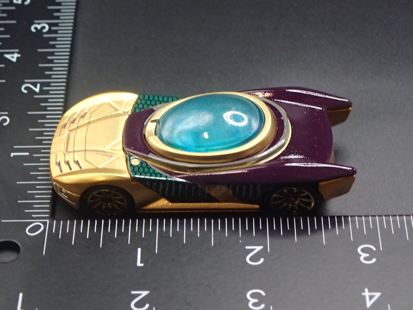 MYSTERIO SPIDER MAN MARVEL CHARACTER CARS 1/64 SCALE DIORAMA DIECAST MODEL CAR